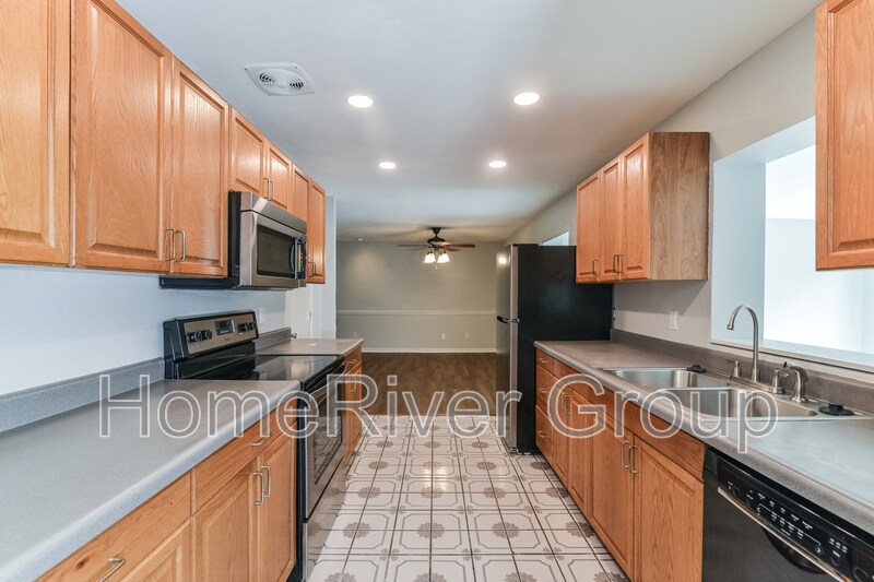 Building Photo - 5412 Ashmeade Rd