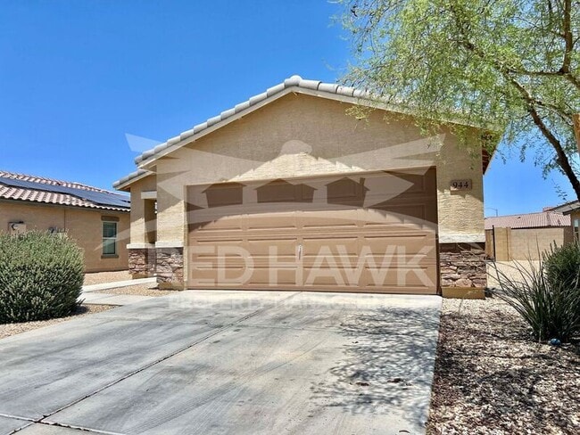 Building Photo - 944 Starview Ave