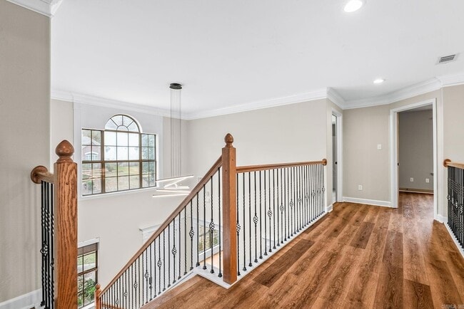 Building Photo - 3005 Mossy Creek Dr