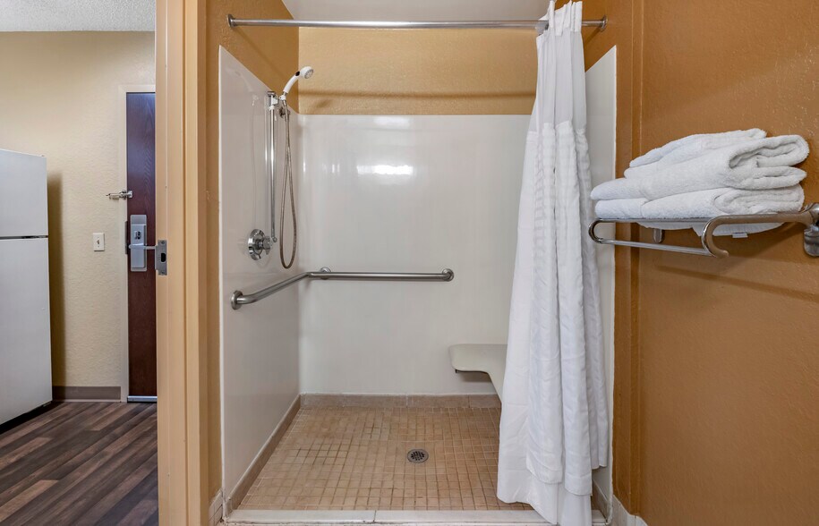 Building Photo - Furnished Studio-Orlando - Universal Studios - Major Blvd.