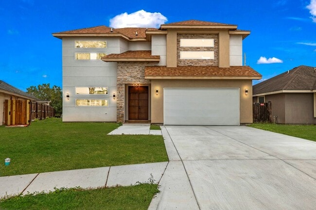 Building Photo - 3330 Calle Bolivia