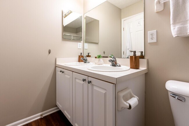 Building Photo - 4105 Sweet Shadow Ave