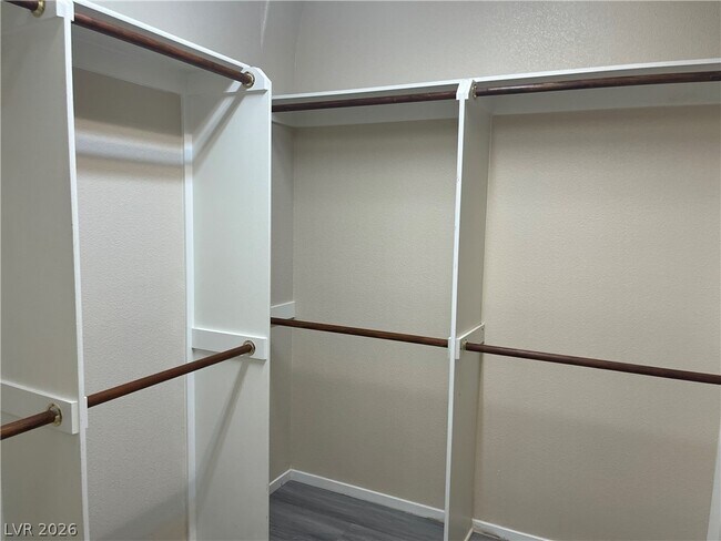 Building Photo - 10922 Moonbeam Glow Ln