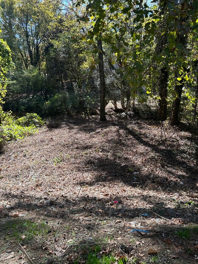 Building Photo - 8547 Westchester Dr