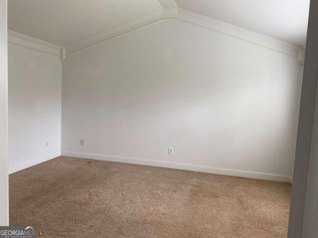 Building Photo - 5620 Beaver Ridge Dr