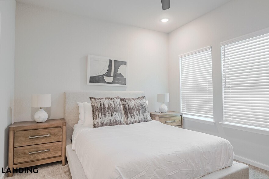 Building Photo - 1650 Harris Hill Rd