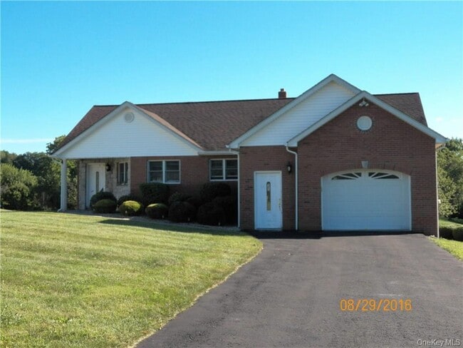 Building Photo - 35 Acampora Dr