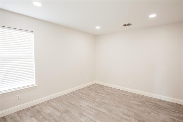 Building Photo - 9900 Presthope Dr
