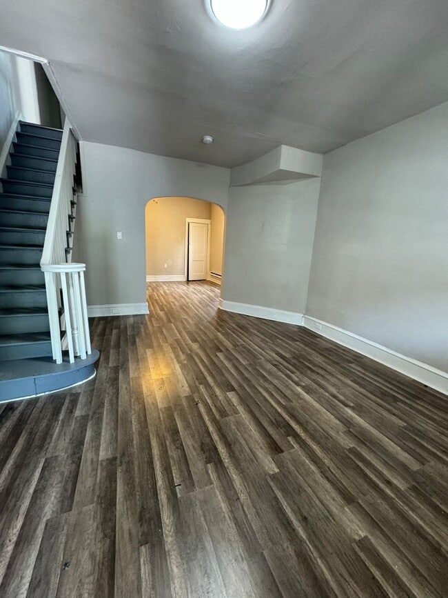 Primary Photo - Spacious 3-Bedroom Home in Elmwood Park — ...