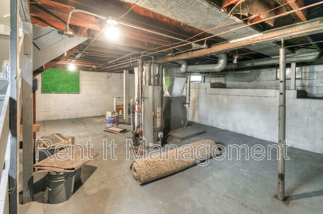 Building Photo - 3940 Arbor St