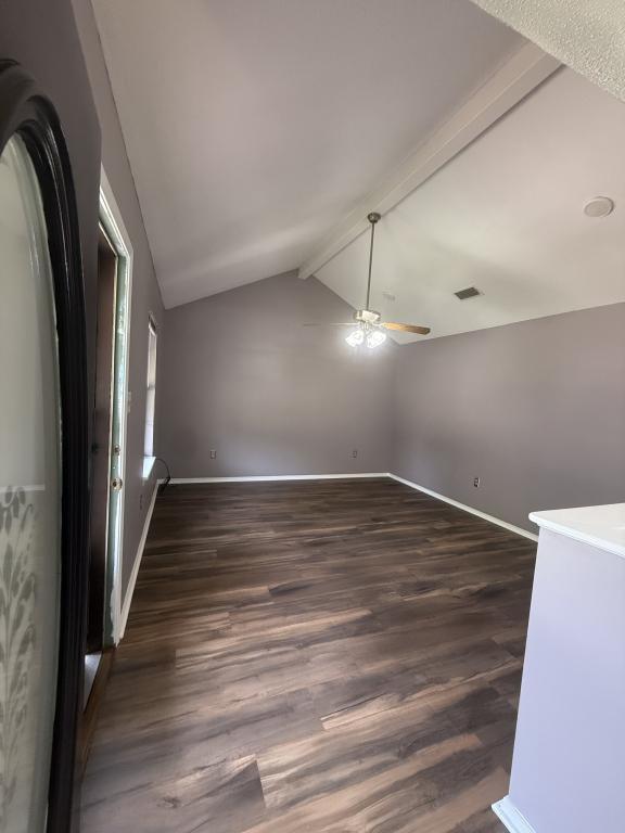 Building Photo - 1745 James Buchanan Dr