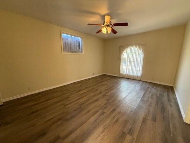 Building Photo - 1717 Clark Blvd