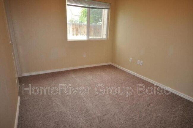 Building Photo - 4013 Washington Ave