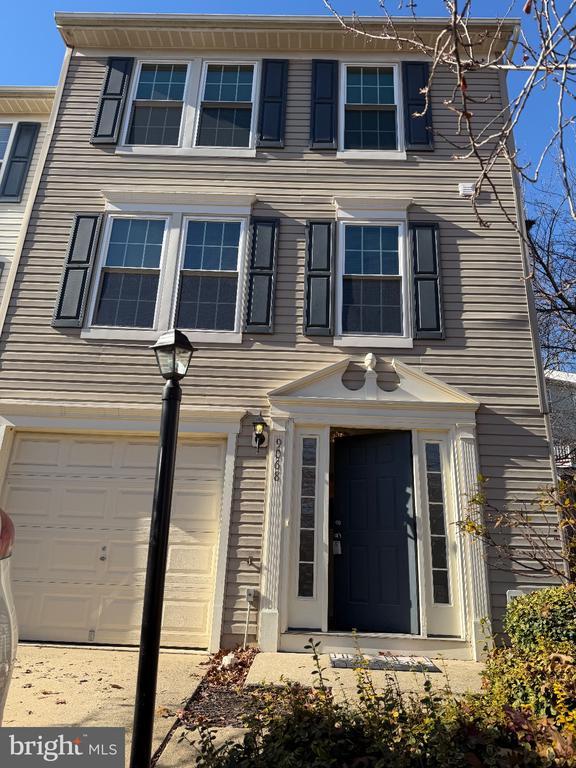 Building Photo - 9068 Falcon Glen Ct