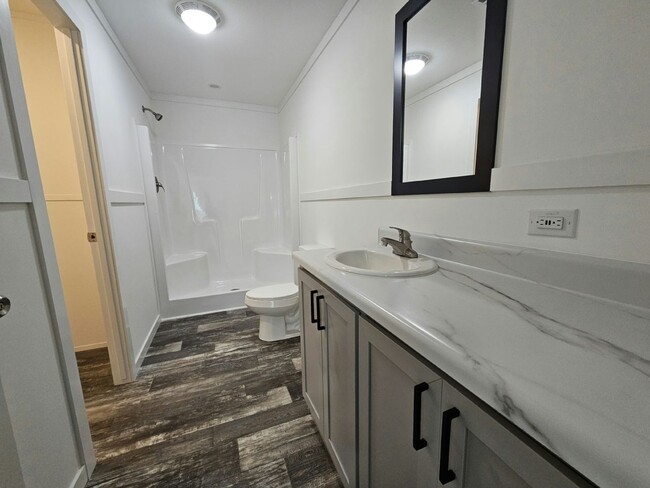 Building Photo - 16831 Oak Leaf Ct