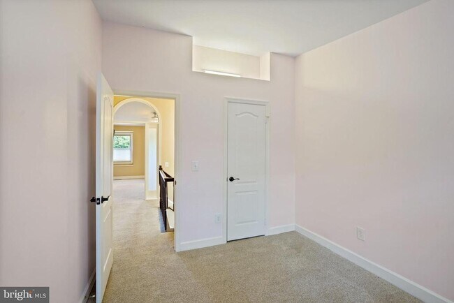 Building Photo - 3915 Green Look Ct