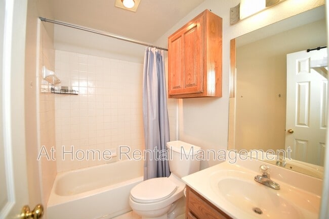 Building Photo - 11255 S 105th E Ave