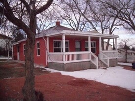 Building Photo - 964 Delphi Ave