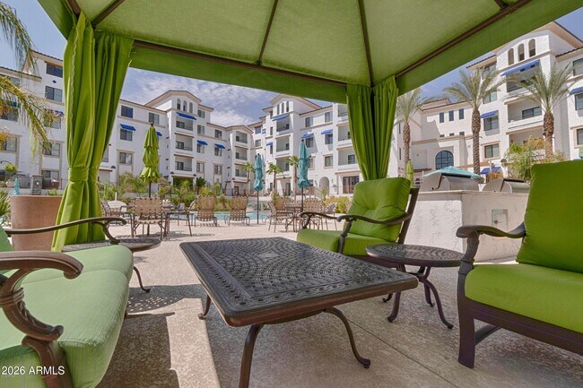 Building Photo - 2511 W Queen Creek Rd