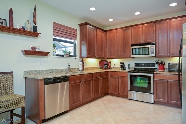 Building Photo - 1224 Manado Dr