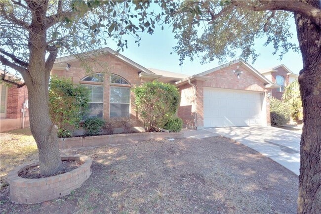 Building Photo - 1520 Darjeeling Dr