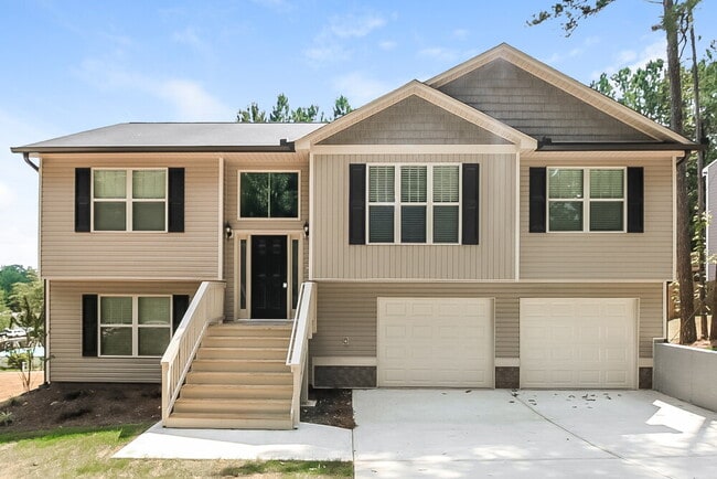 Building Photo - 1025 West Ave