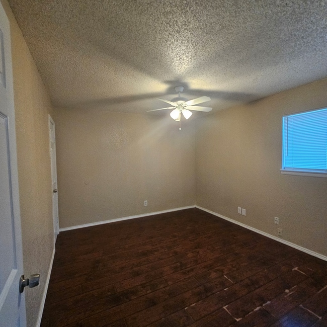 Building Photo - 2601 Verde Ave