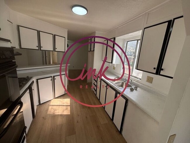 Building Photo - Double Wide for Rent at the Pinion Pines M...