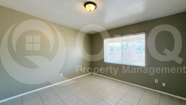 Building Photo - 6742 W Palmaire Ave