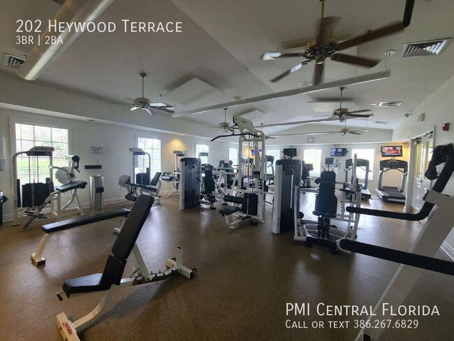 Building Photo - 202 Heywood Terrace