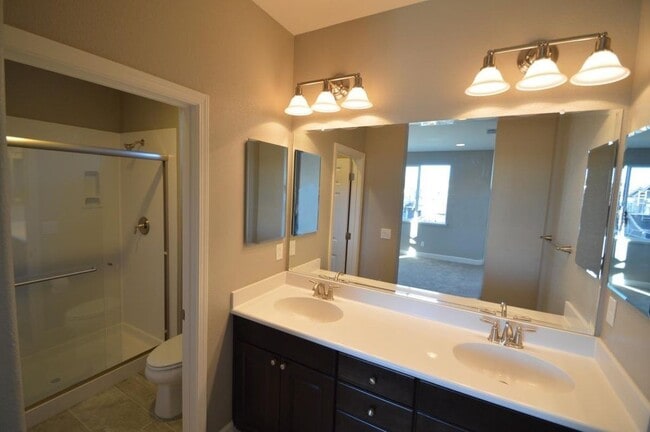Building Photo - Home in Livermore Available for Move In!