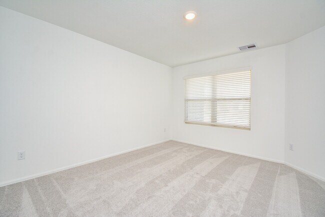 Building Photo - 26811 Urraca Dr