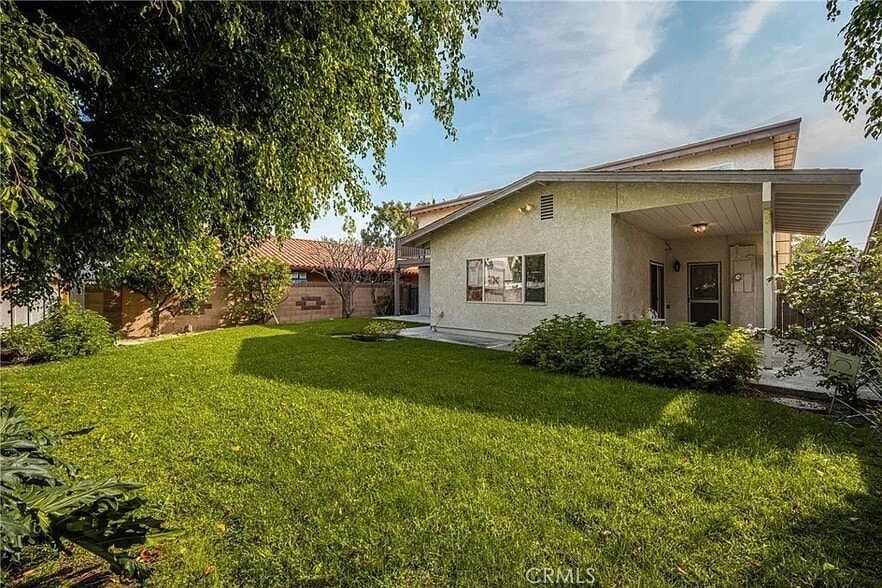 Building Photo - 5743 Coke Ave