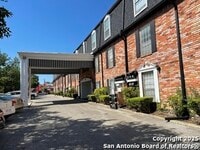 Building Photo - 8401 N New Braunfels Ave