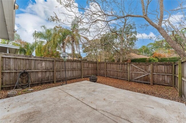 Building Photo - 4467 Brook Hollow Cir