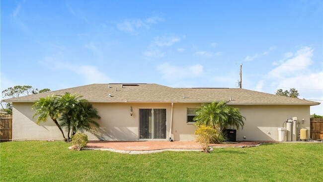 Building Photo - 4428 Kenvil Dr