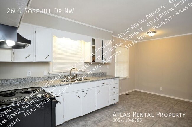 Building Photo - 2609 Rosehill Dr NW