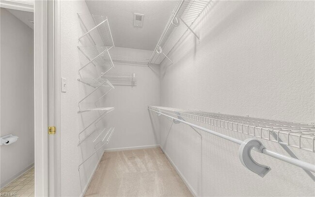 Building Photo - 310 Canaan Cir