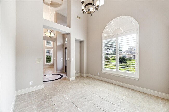 Building Photo - 5215 Eagle Pointe Ct