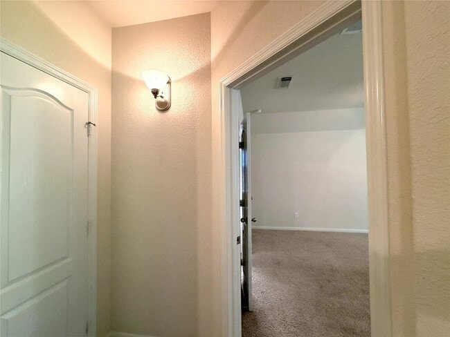 Building Photo - 21411 Venture Park Dr