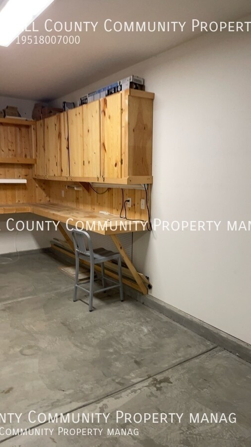 Building Photo - 25255 High Plains Ct