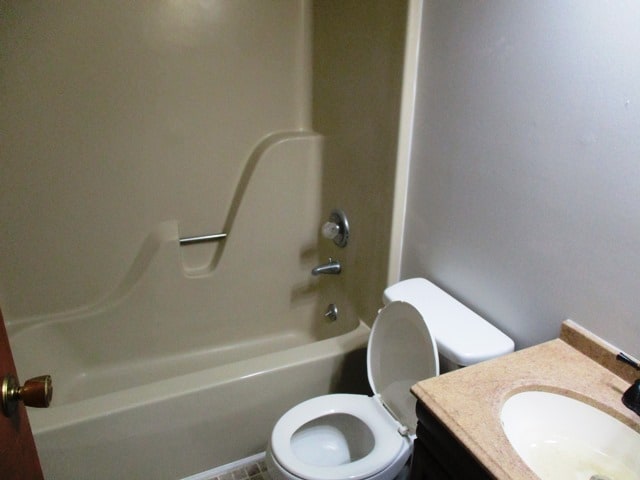 Building Photo - 1600 Northbrook Dr