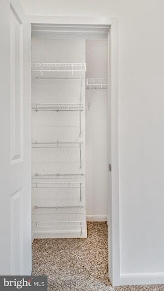 Building Photo - 1521 27th St SE