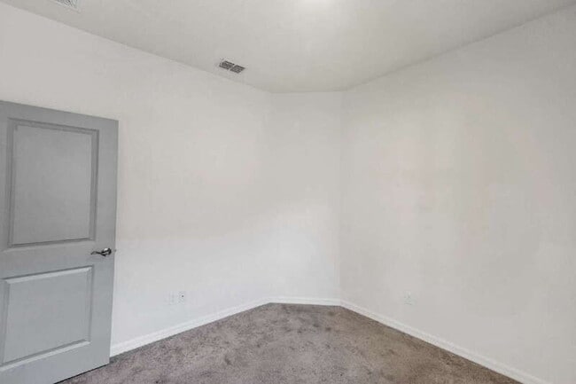 Building Photo - 1004 Heron Sound Dr