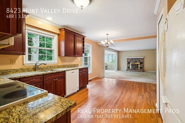 Building Photo - 8423 Hunt Valley Dr