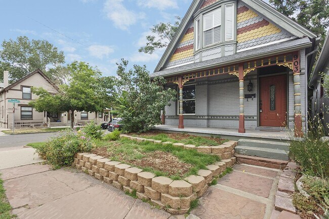 Building Photo - Charming Five Points home with outdoor oasis on corner lot