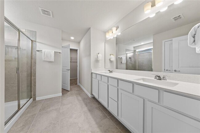 Building Photo - 1667 Delightful Dr