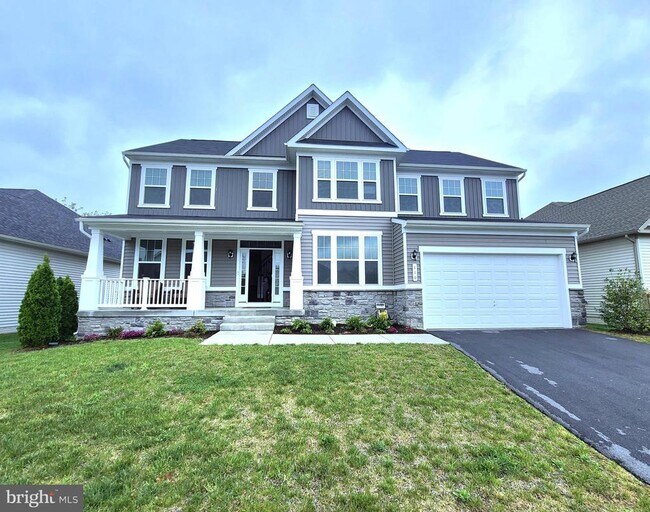 Building Photo - 110 Bentpath Ct