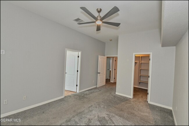Building Photo - 11651 Dos Palmas Dr