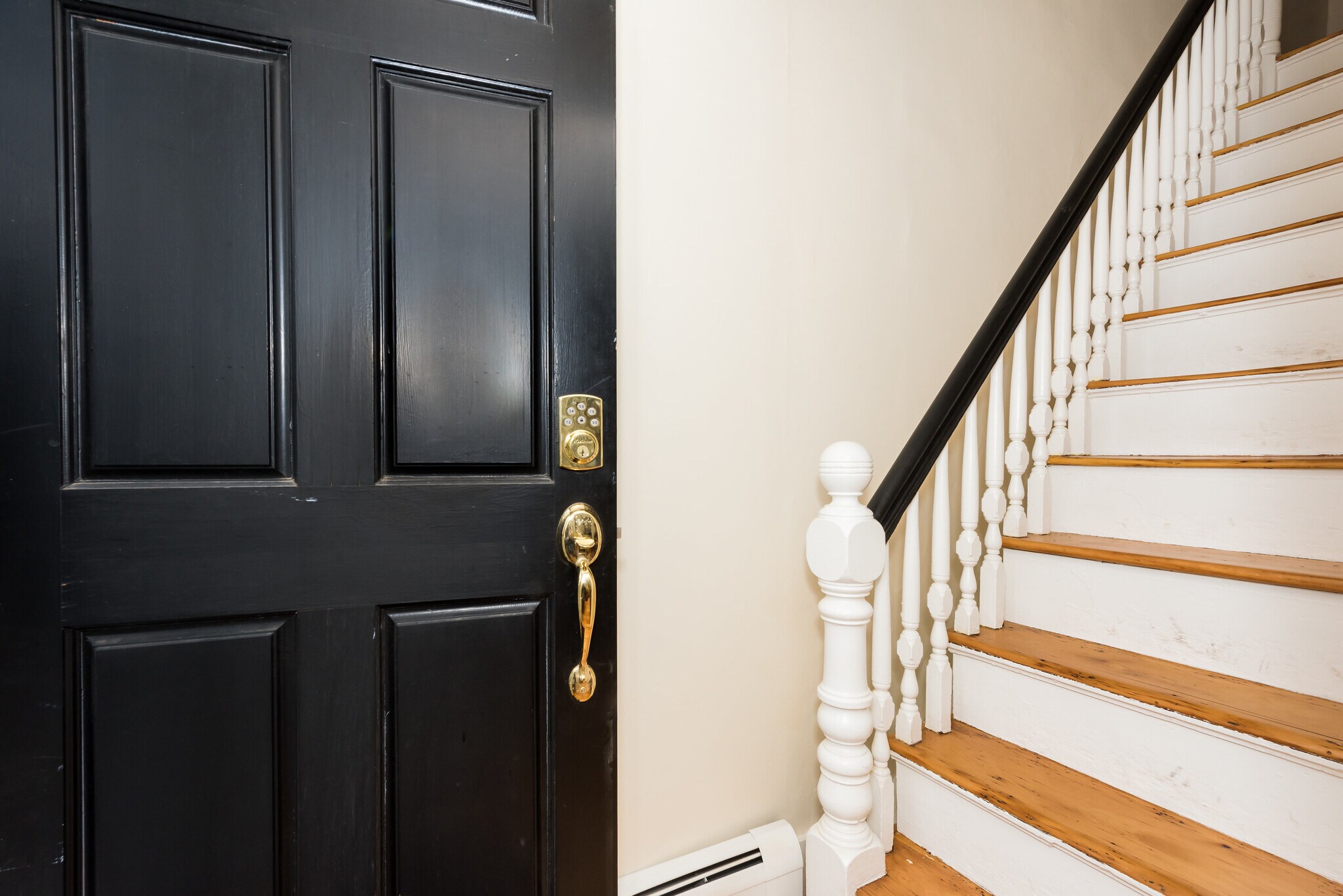 Building Photo - 69 Dennett St